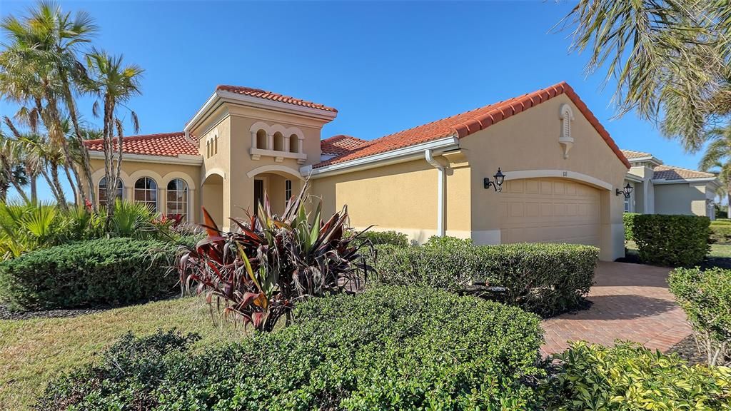 For Rent: $7,500 (3 beds, 2 baths, 1518 Square Feet)