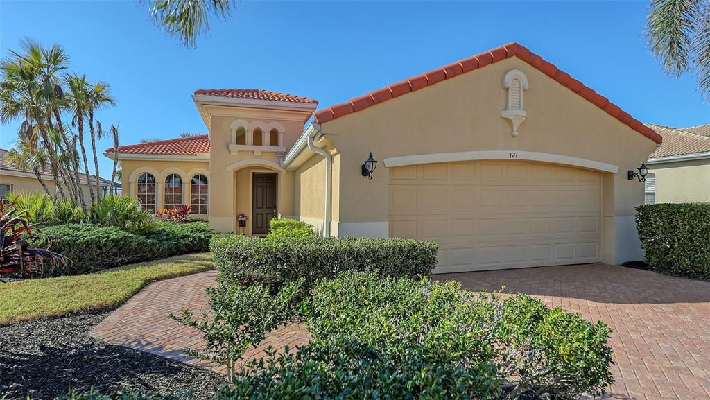 For Rent: $7,500 (3 beds, 2 baths, 1518 Square Feet)