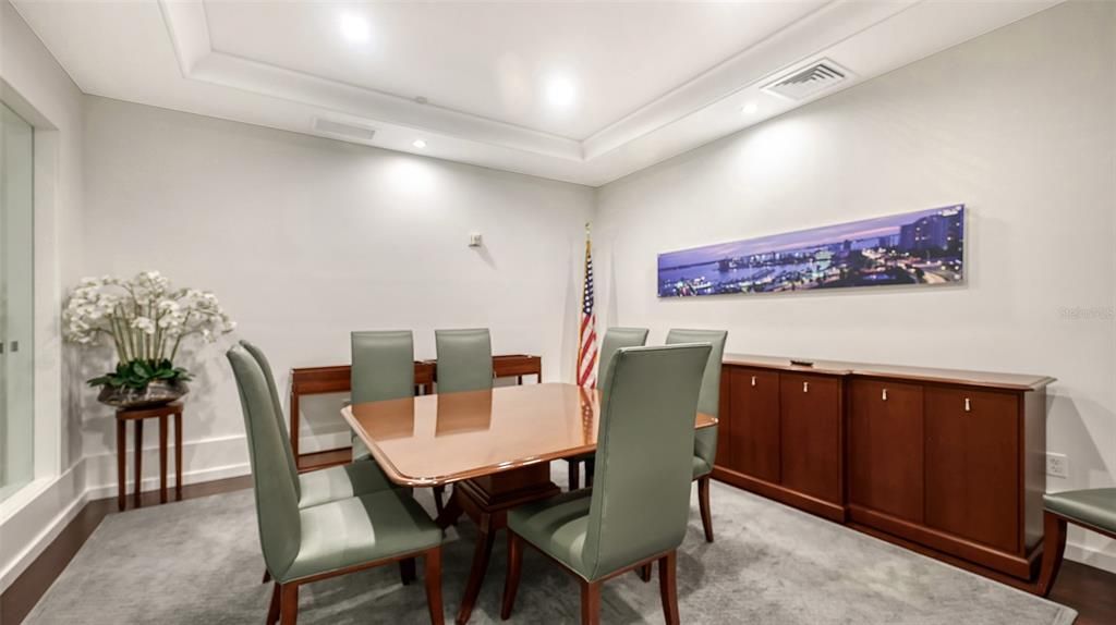 В аренду: $9,500 (2 спален, 2 ванн, 1165 Квадратных фут)