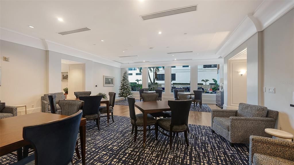 В аренду: $9,500 (2 спален, 2 ванн, 1165 Квадратных фут)