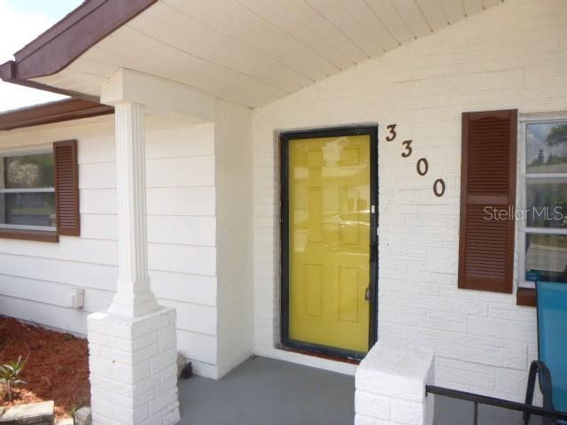 For Rent: $1,675 (2 beds, 1 baths, 907 Square Feet)