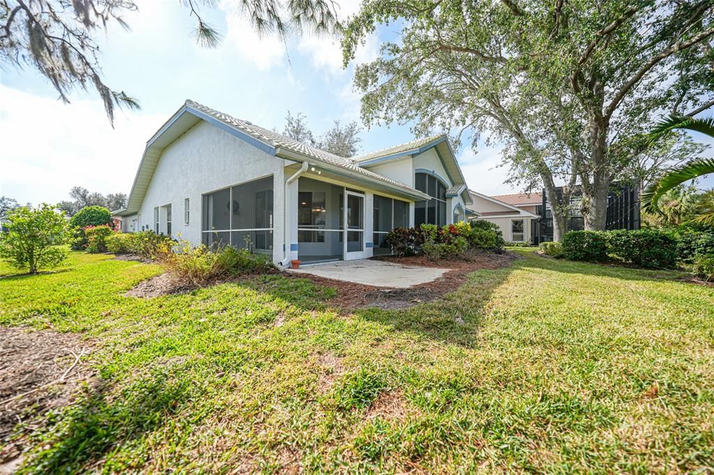 For Sale: $399,000 (3 beds, 2 baths, 1890 Square Feet)