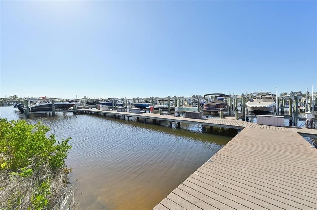 For Sale: $825,000 (3 beds, 2 baths, 2288 Square Feet)