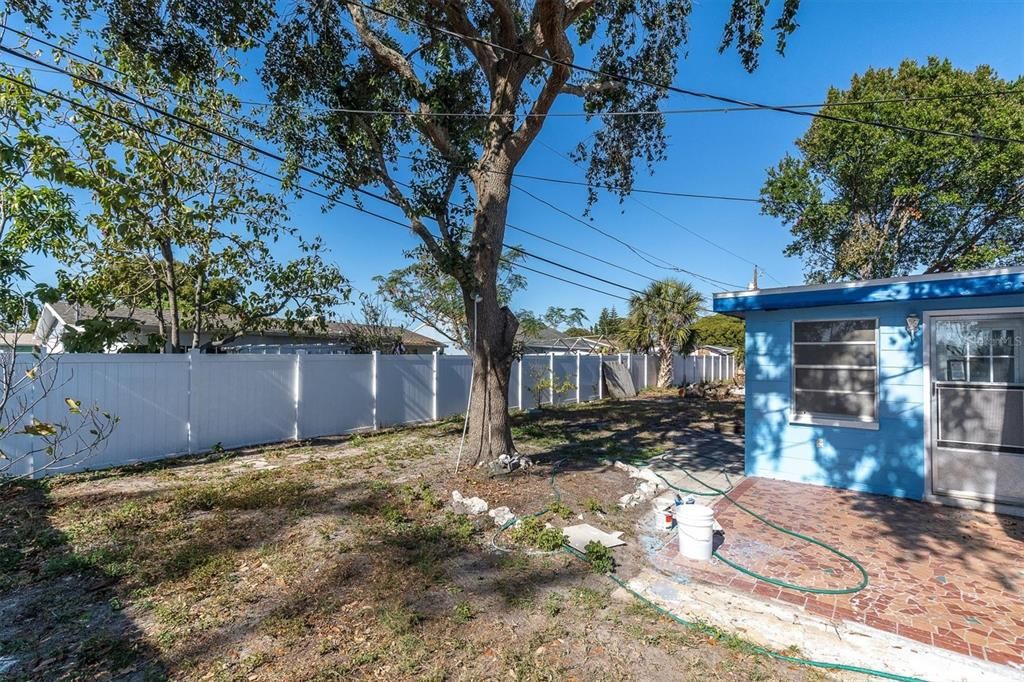 huge fenced backyard