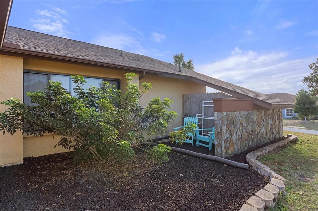 For Sale: $349,900 (3 beds, 2 baths, 1774 Square Feet)