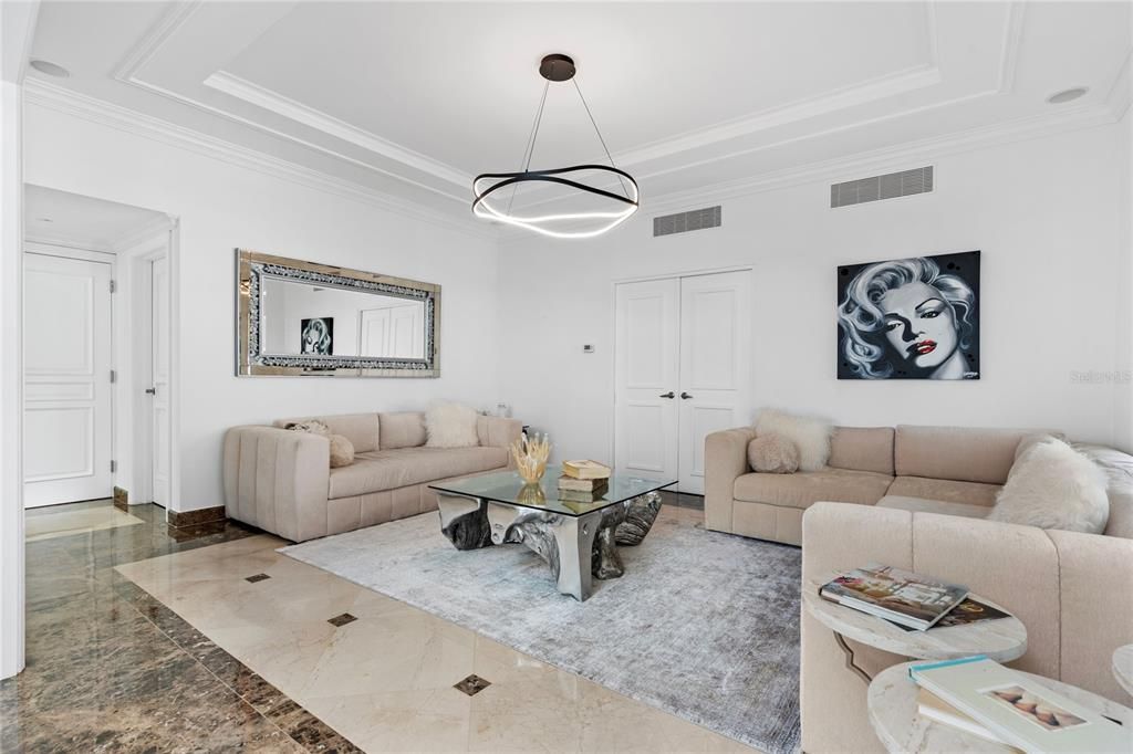 待售: $8,995,000 (4 贝兹, 7 浴室, 7000 平方英尺)