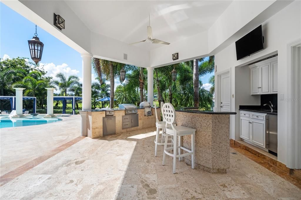 待售: $8,995,000 (4 贝兹, 7 浴室, 7000 平方英尺)