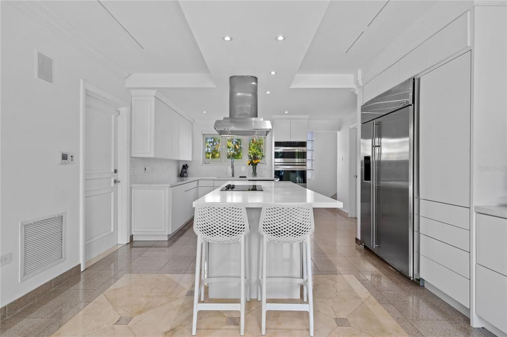 待售: $8,995,000 (4 贝兹, 7 浴室, 7000 平方英尺)