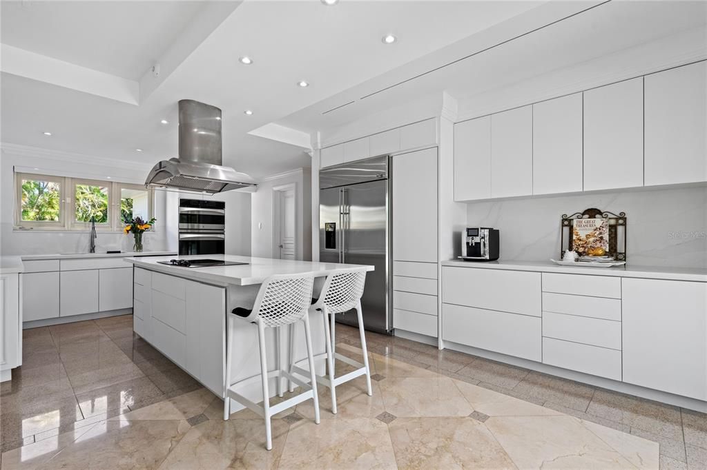 待售: $8,995,000 (4 贝兹, 7 浴室, 7000 平方英尺)