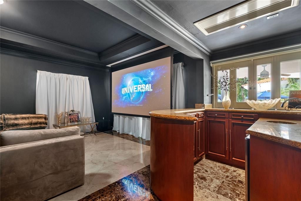 待售: $8,995,000 (4 贝兹, 7 浴室, 7000 平方英尺)