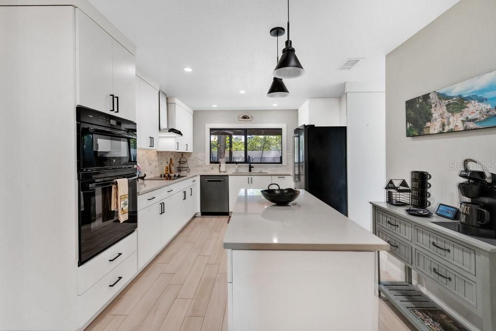 Beautifully updated Kitchen