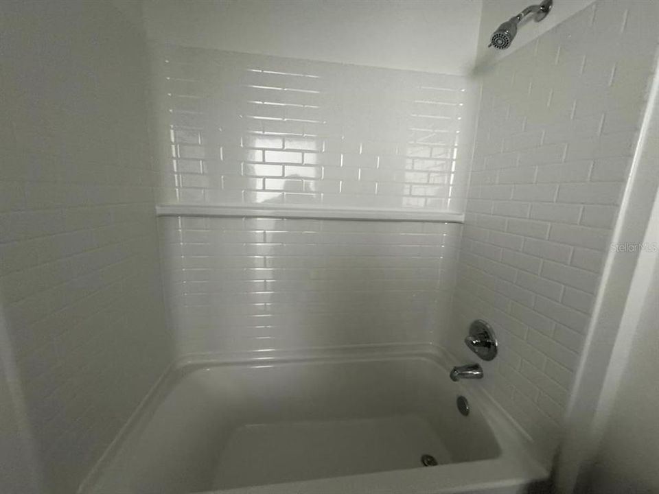 For Rent: $1,675 (3 beds, 2 baths, 1323 Square Feet)