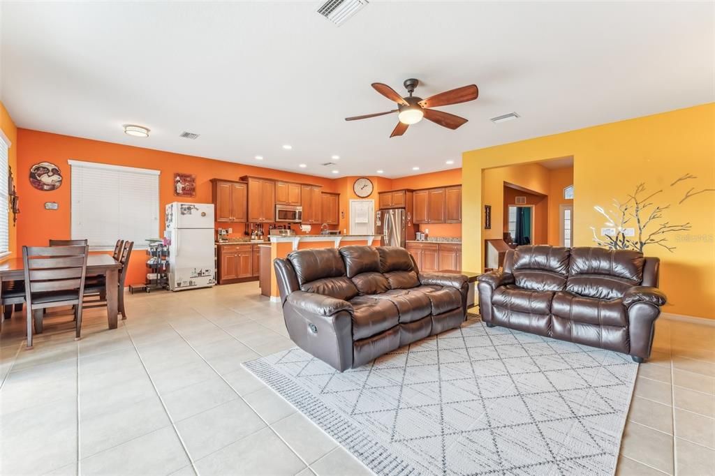 For Sale: $549,990 (4 beds, 2 baths, 2379 Square Feet)