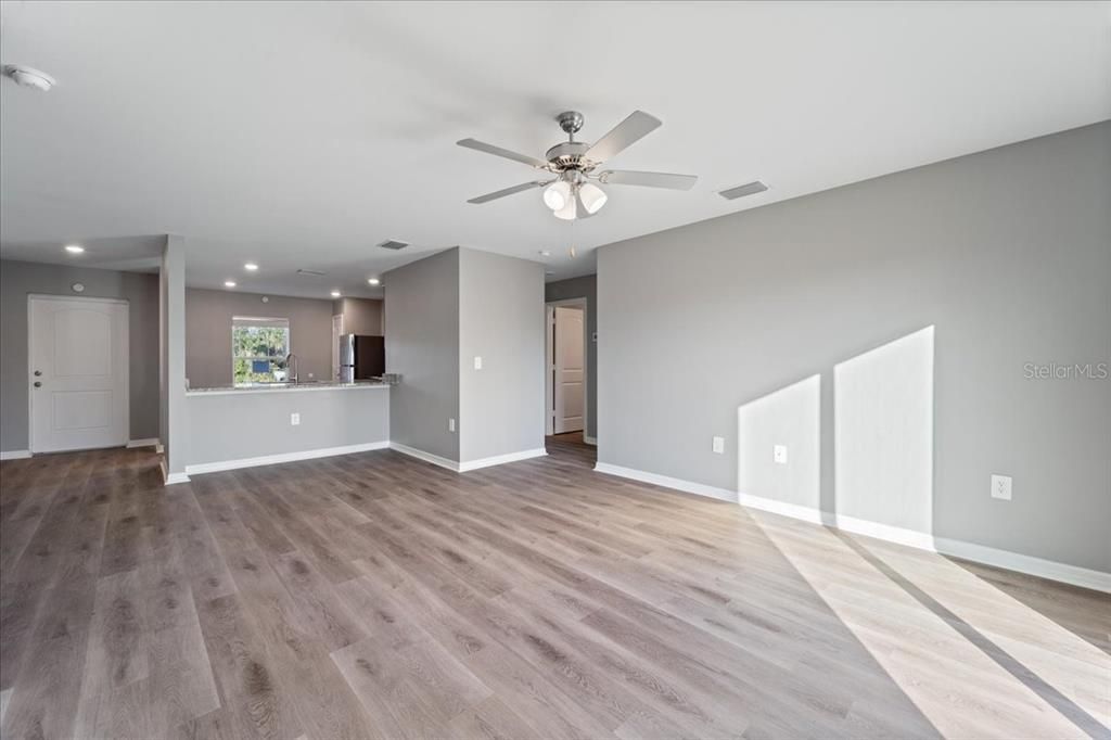 Living dining area