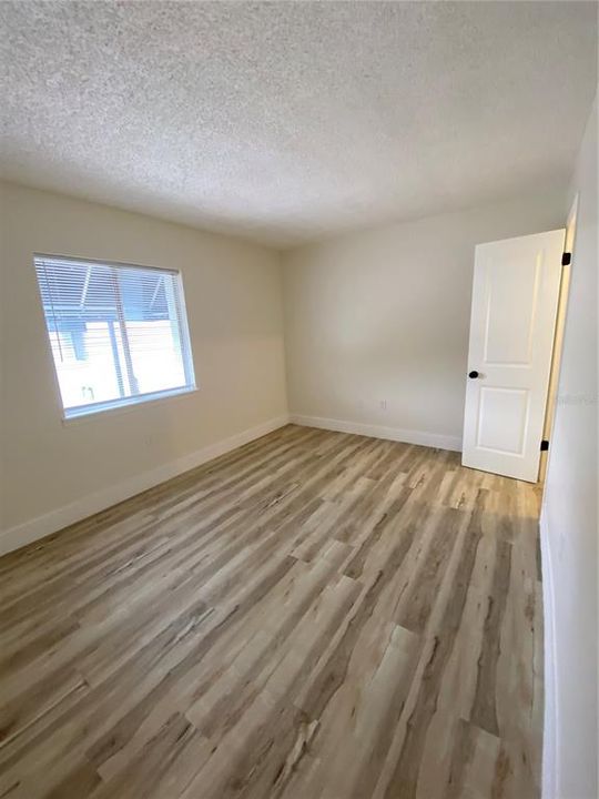 For Sale: $179,000 (2 beds, 2 baths, 1125 Square Feet)