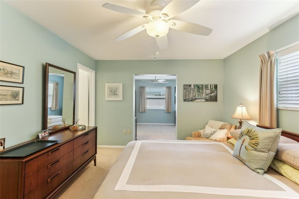 For Sale: $224,900 (3 beds, 2 baths, 1742 Square Feet)