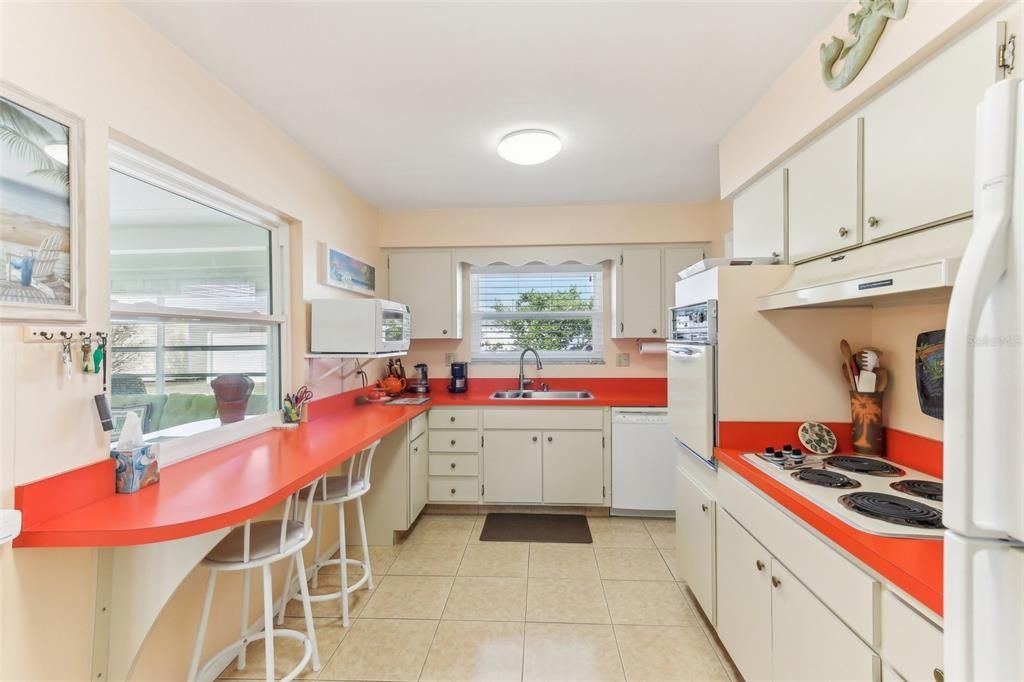 For Sale: $224,900 (3 beds, 2 baths, 1742 Square Feet)