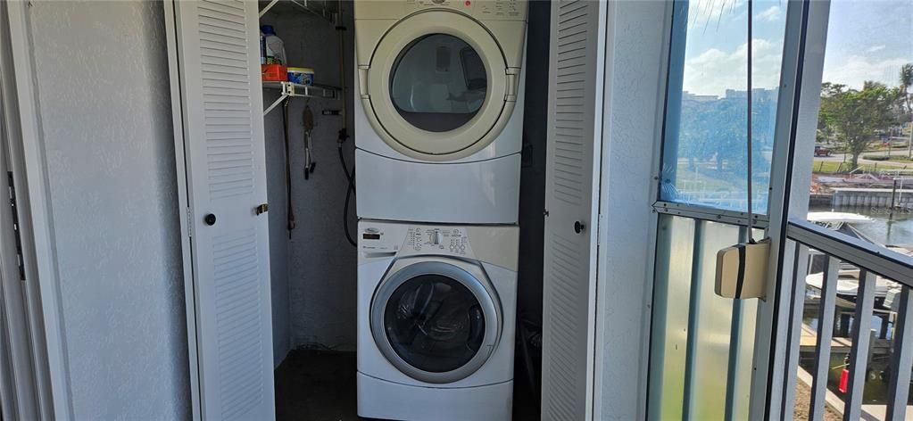 For Rent: $2,200 (2 beds, 2 baths, 1156 Square Feet)