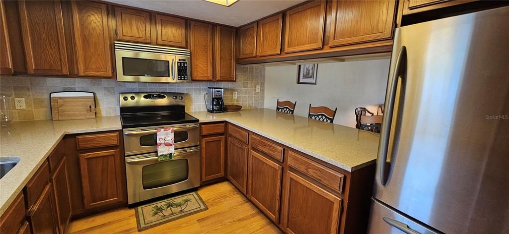 For Rent: $2,200 (2 beds, 2 baths, 1156 Square Feet)