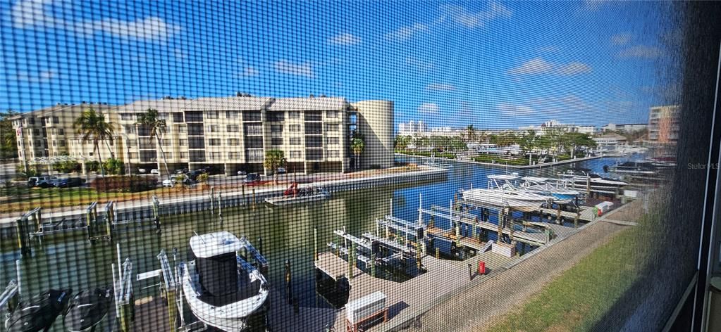 For Rent: $2,200 (2 beds, 2 baths, 1156 Square Feet)