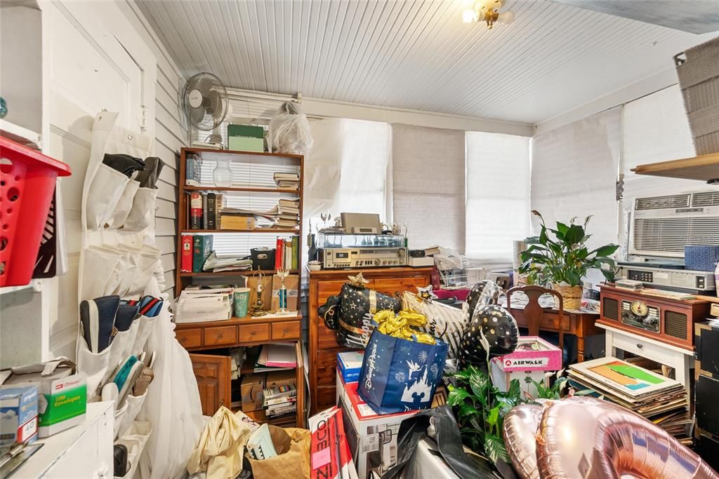 Enclosed Porch (Doorway connects to bedroom 2)