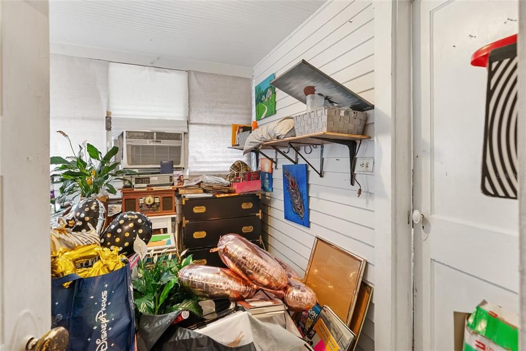 Enclosed Porch (Doorway connects to bedroom 2)