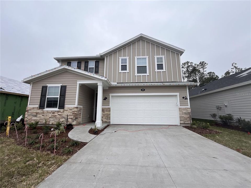 Recently Sold: $444,689 (5 beds, 3 baths, 2353 Square Feet)