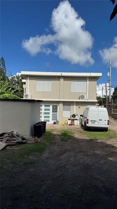 En Venta: $305,000 (5 camas, 0 baños, 2259 Pies cuadrados)