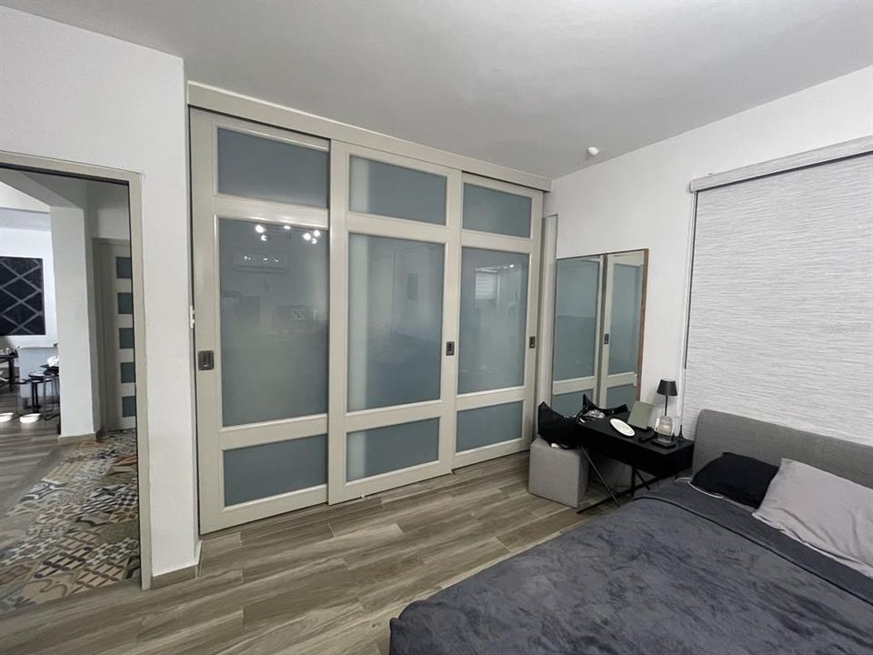 En Venta: $305,000 (5 camas, 0 baños, 2259 Pies cuadrados)