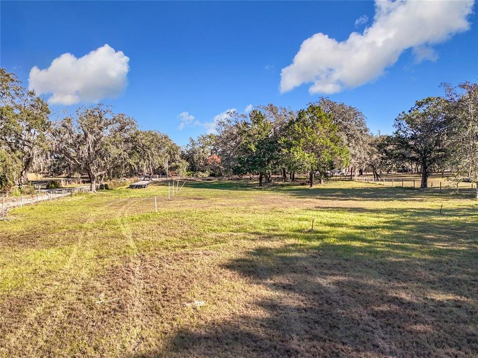 For Sale: $445,000 (3 beds, 2 baths, 1908 Square Feet)