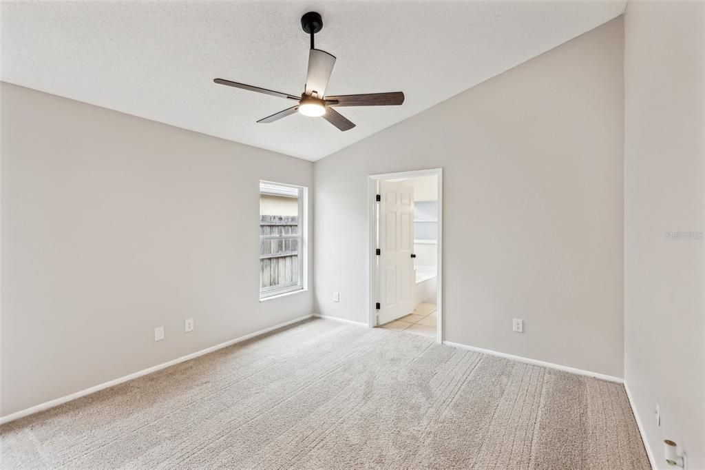 Active With Contract: $429,900 (3 beds, 2 baths, 1793 Square Feet)