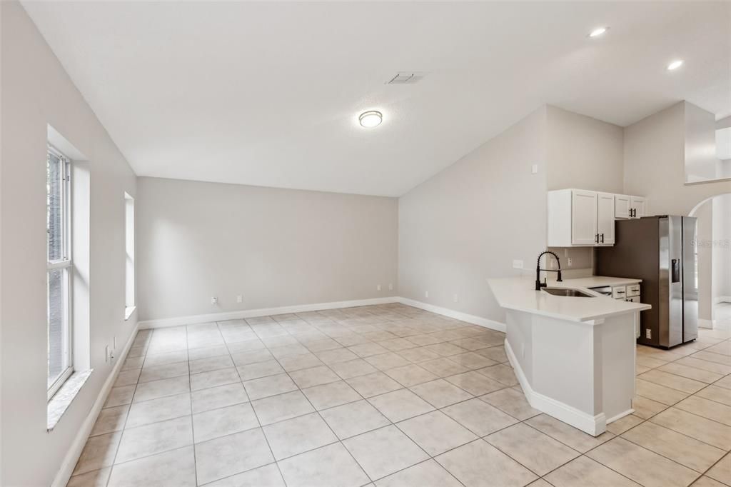 Active With Contract: $429,900 (3 beds, 2 baths, 1793 Square Feet)