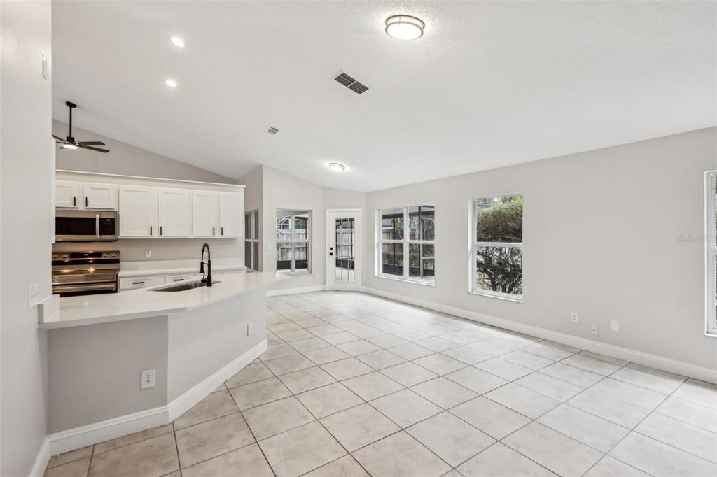 Active With Contract: $429,900 (3 beds, 2 baths, 1793 Square Feet)