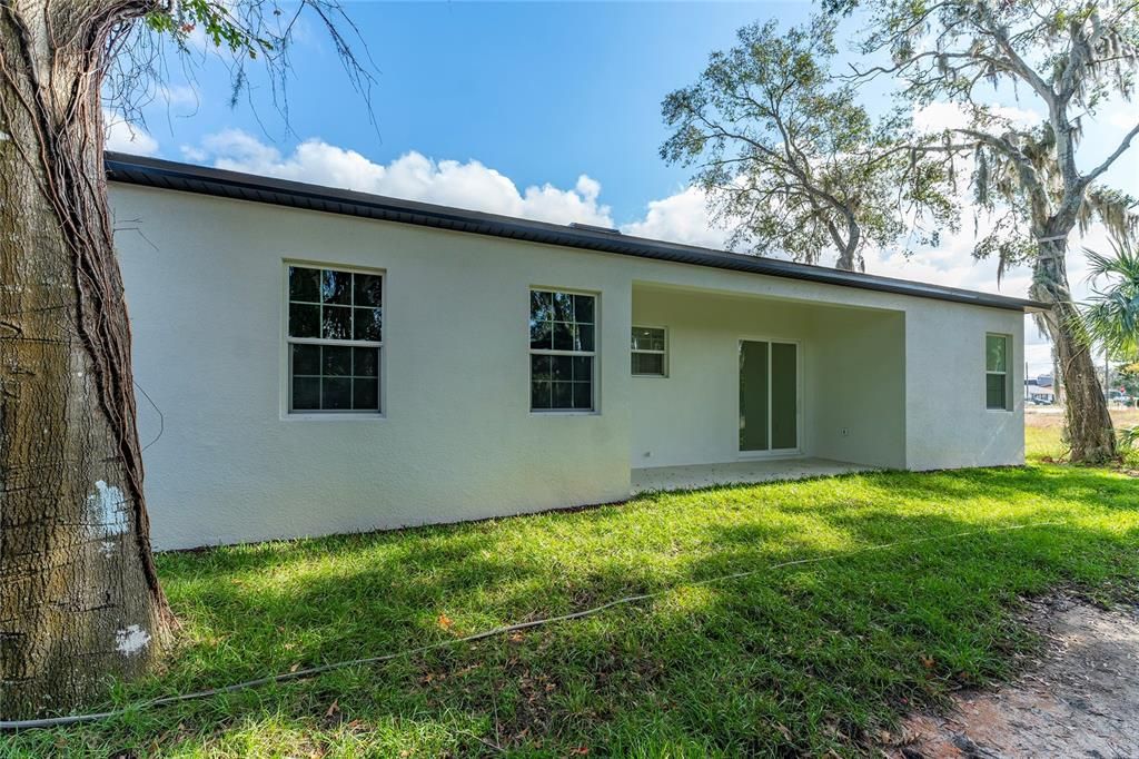 For Sale: $472,000 (3 beds, 2 baths, 1382 Square Feet)