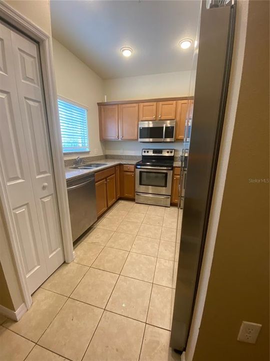 For Rent: $1,900 (2 beds, 2 baths, 1539 Square Feet)