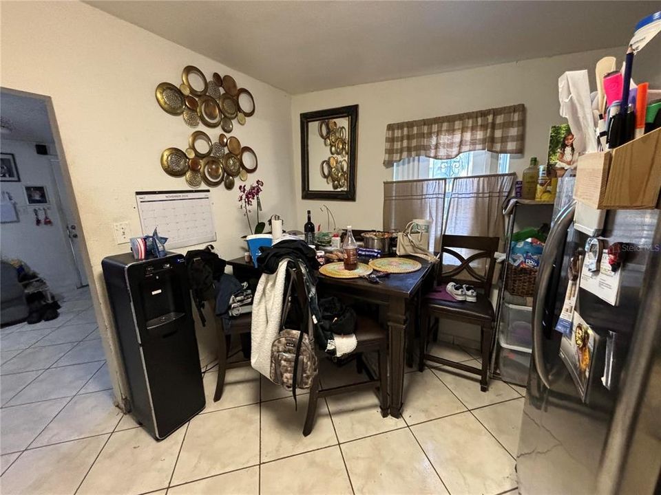 For Sale: $199,000 (2 beds, 2 baths, 1100 Square Feet)