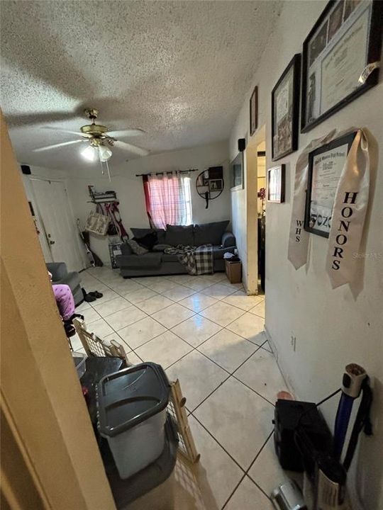 For Sale: $199,000 (2 beds, 2 baths, 1100 Square Feet)