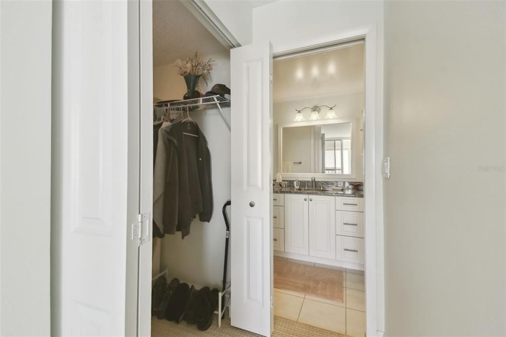 Walk-in Closet and ensuite bath