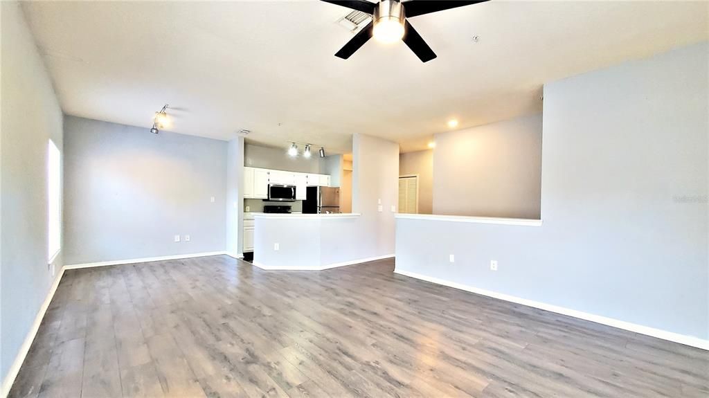 For Rent: $1,775 (3 beds, 2 baths, 1308 Square Feet)