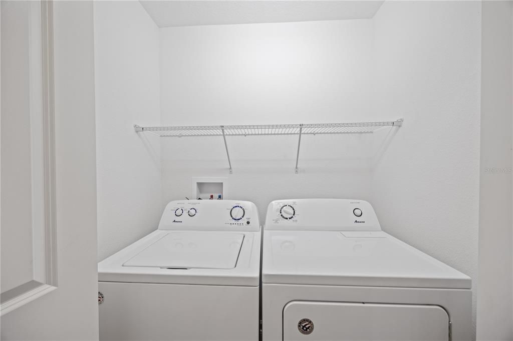 For Sale: $324,900 (2 beds, 2 baths, 1266 Square Feet)