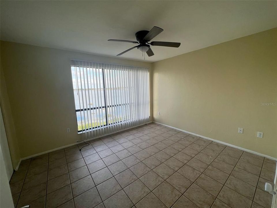 For Rent: $1,595 (2 beds, 1 baths, 1158 Square Feet)