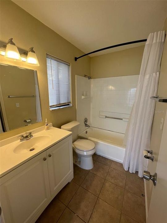 For Rent: $1,595 (2 beds, 1 baths, 1158 Square Feet)