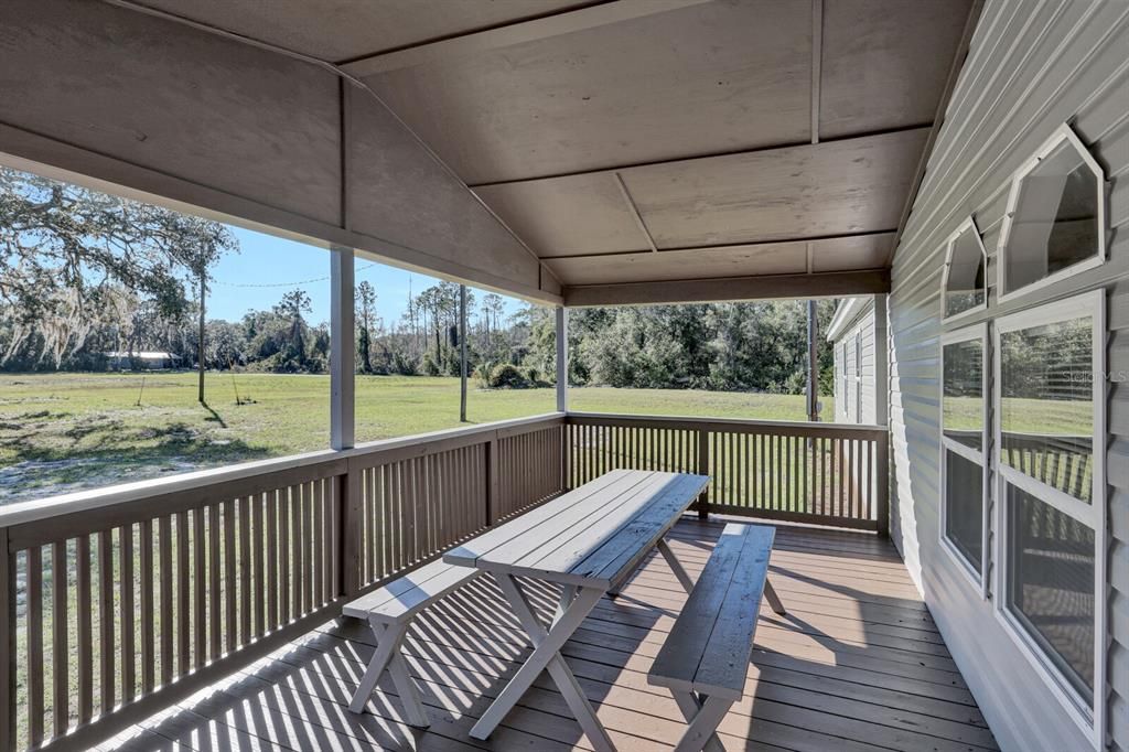 For Sale: $549,900 (4 beds, 3 baths, 2356 Square Feet)