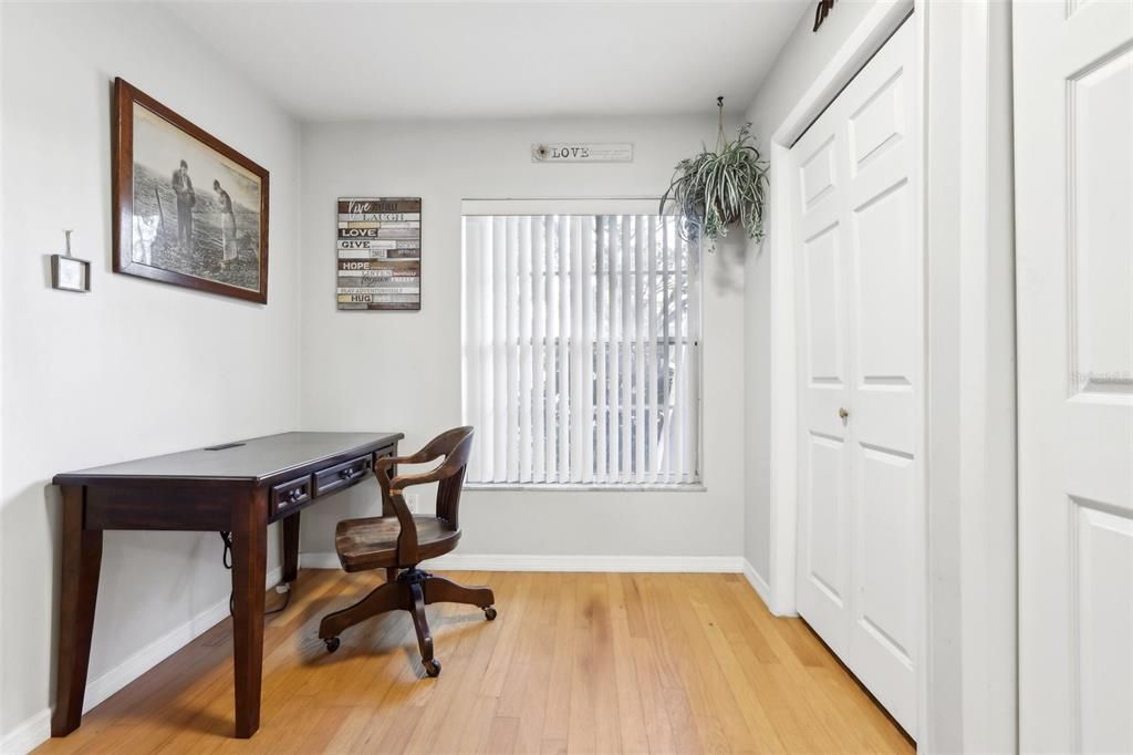 Active With Contract: $459,000 (3 beds, 2 baths, 1746 Square Feet)