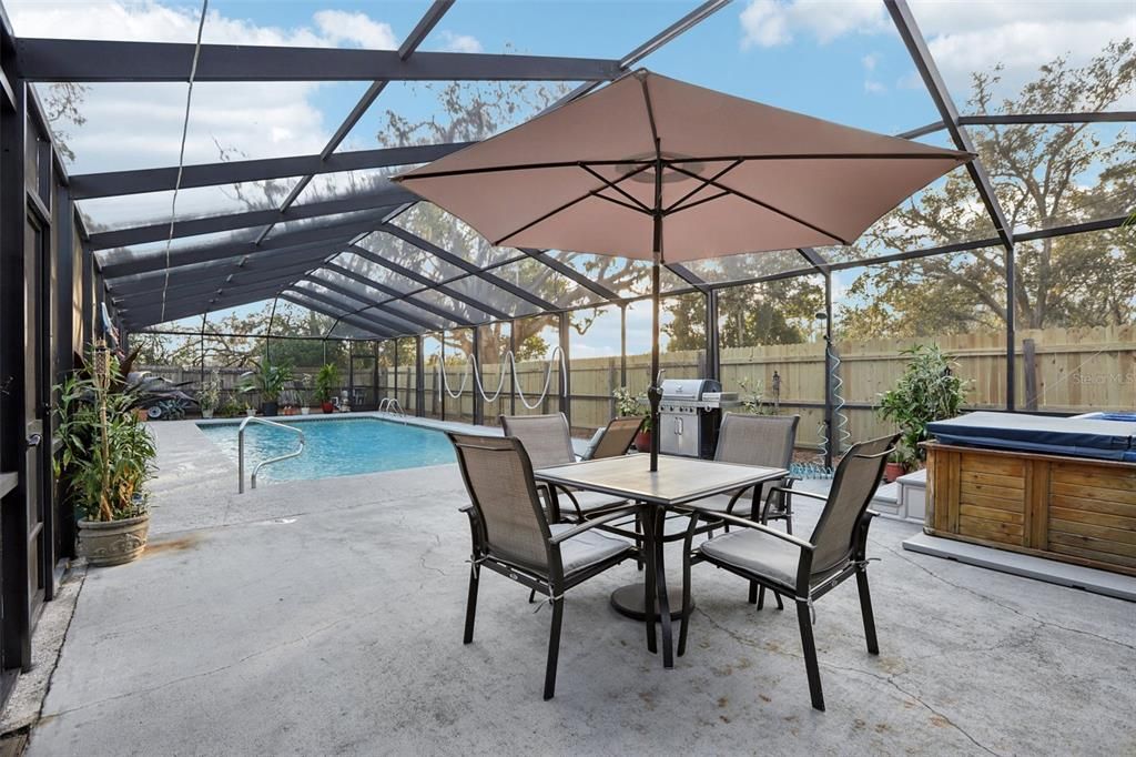 Active With Contract: $459,000 (3 beds, 2 baths, 1746 Square Feet)