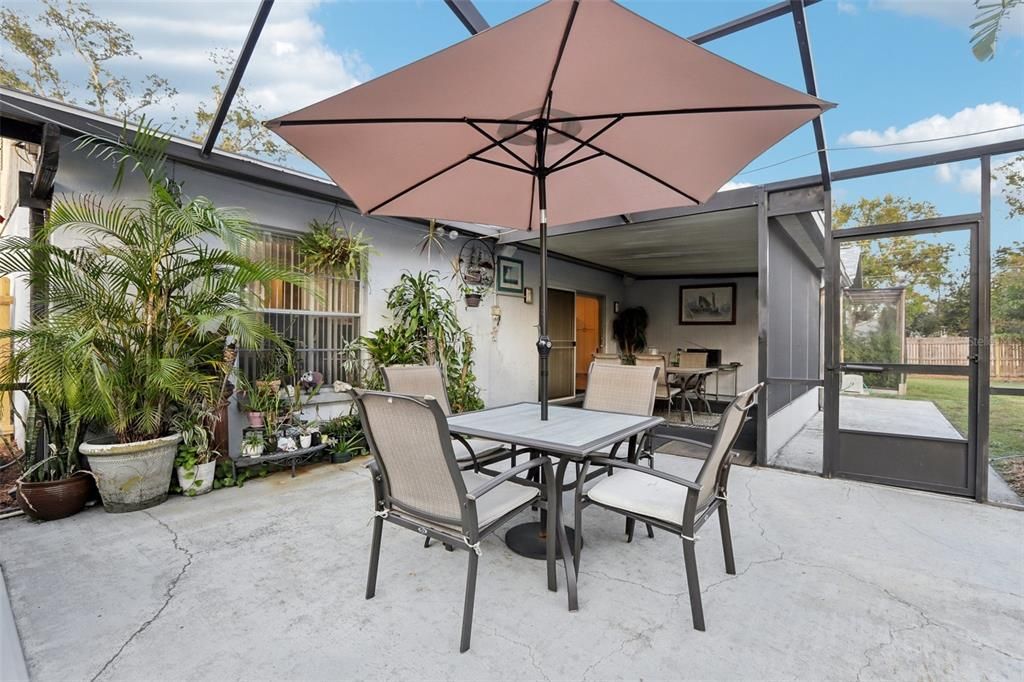 Active With Contract: $459,000 (3 beds, 2 baths, 1746 Square Feet)