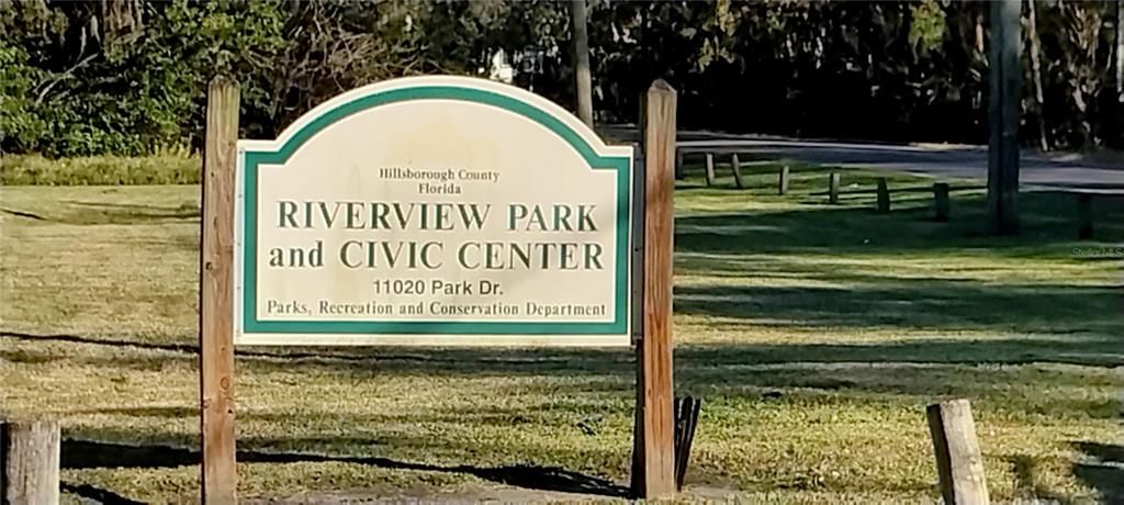 En Venta: $415,000 (3.77 acres)