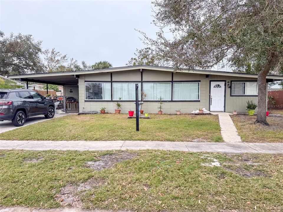 For Sale: $229,900 (3 beds, 2 baths, 1344 Square Feet)