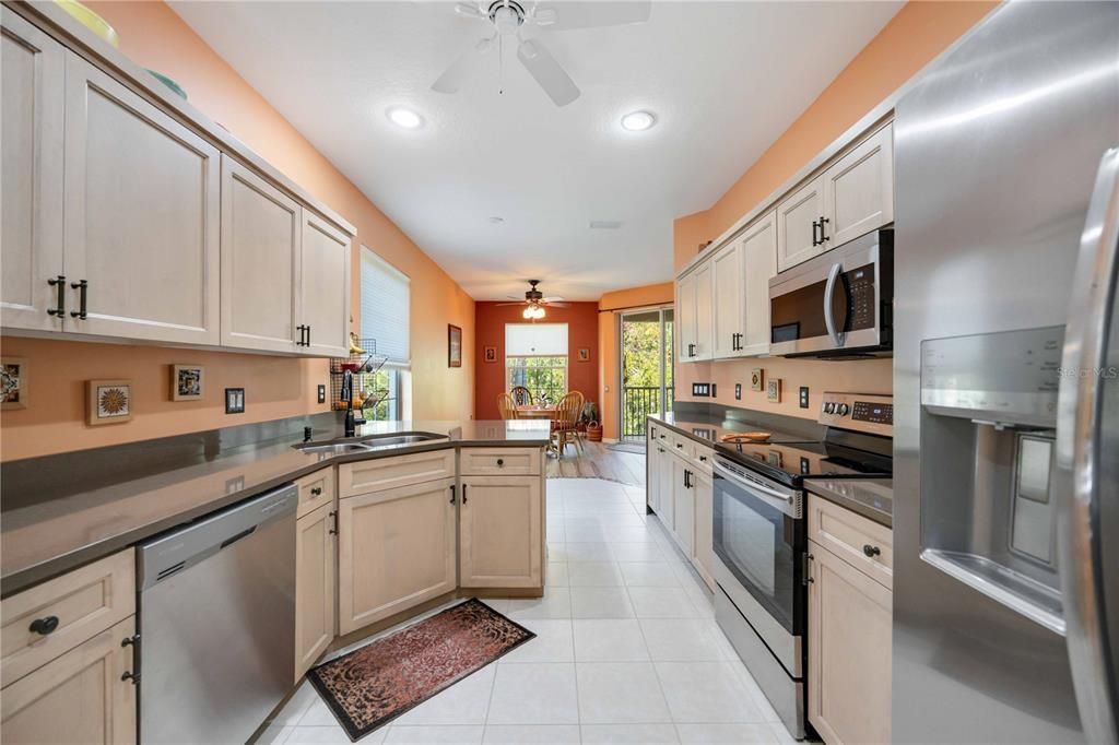 For Sale: $439,900 (3 beds, 2 baths, 2045 Square Feet)