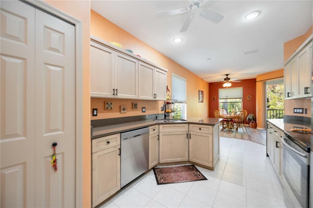 For Sale: $439,900 (3 beds, 2 baths, 2045 Square Feet)